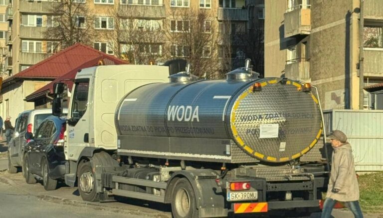 normal_1160x660_cover_auto_resize_1759001757_ap_1758907827_img-2074